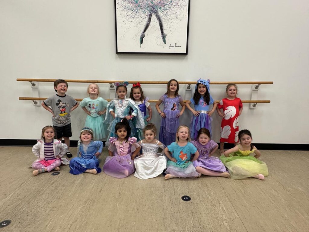 students from Ballet & Tap Classes for Pre-K to Kindergarten in Howell, New Jersey